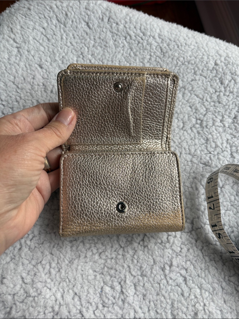 Jimmy Choo Nemo Metallic Gold Leather 2-toned-Star-Studded Mini Tri-fold Wallet - Picture 3 of 14
